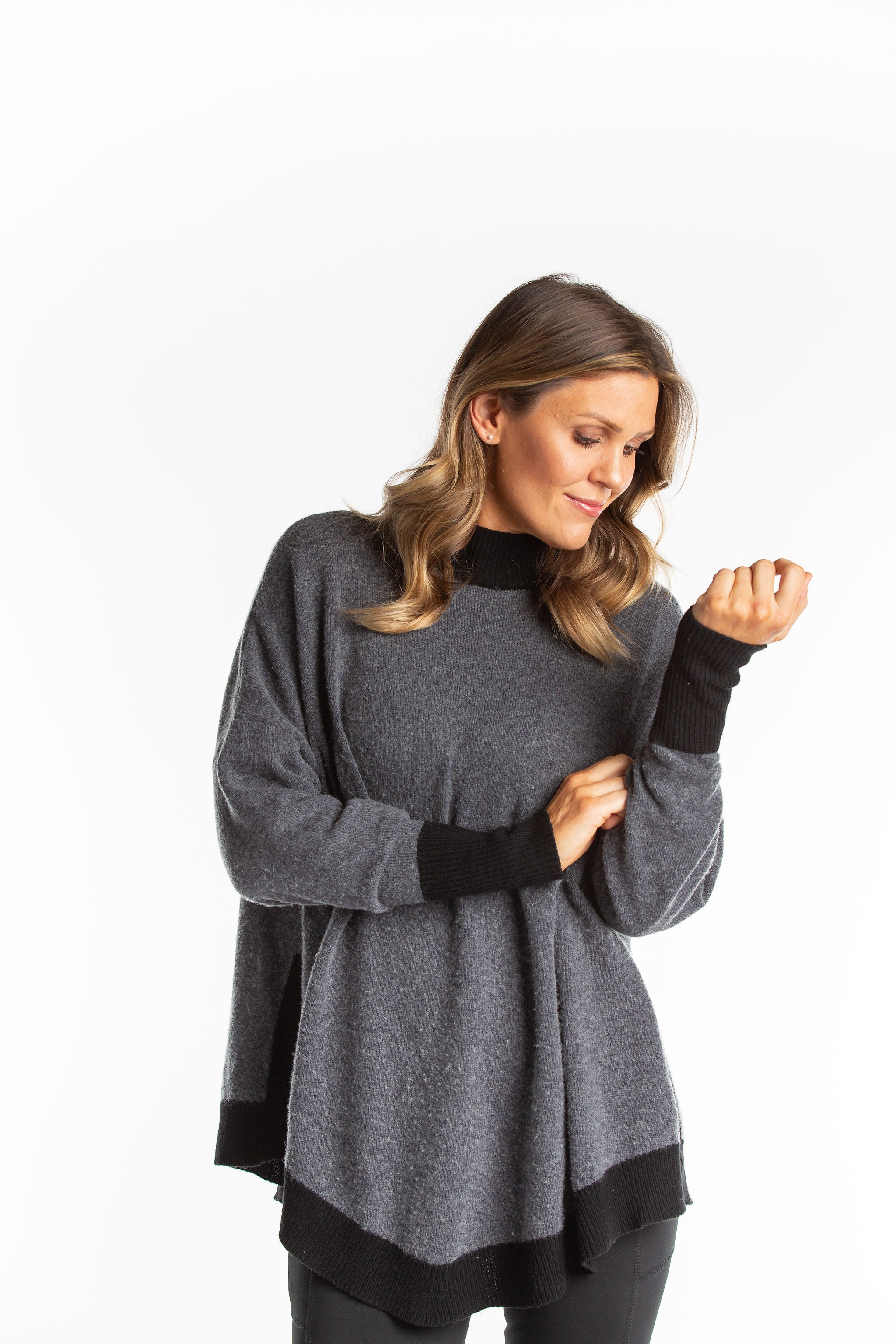 Addison Riding Poncho with Sleeves